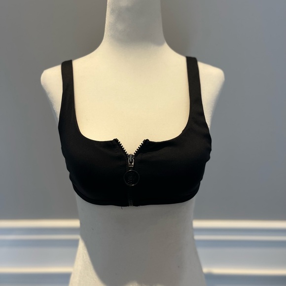 Kendall & Kylie black bathing suit top, size xs, with zipper, adjustable straps - Picture 2 of 4